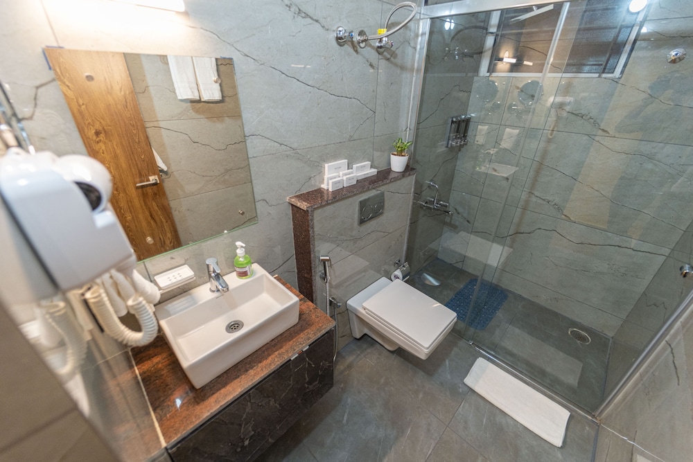 Superior Room - Photo 4