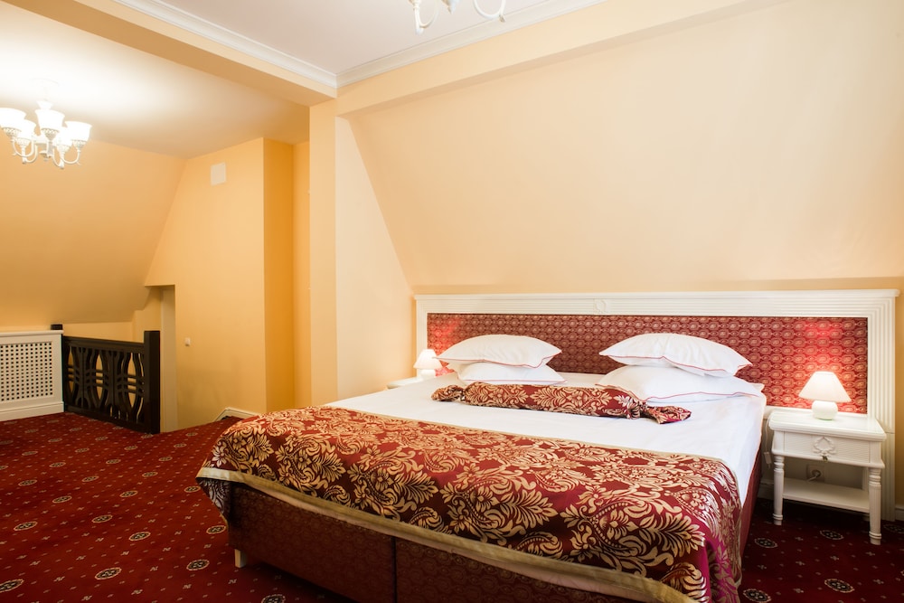Deluxe Suite photo 3