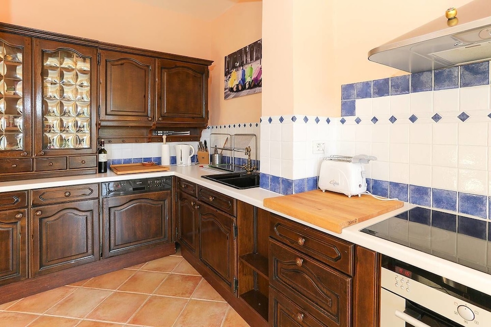 Villa (4 Bedrooms) photo 3