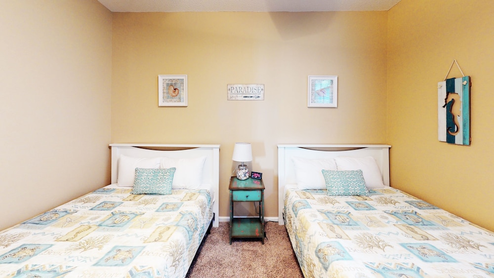 Condo, 3 Bedrooms photo 3