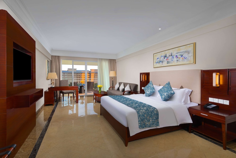 Room, 1 King Bed (Garden Serenity) photo 1