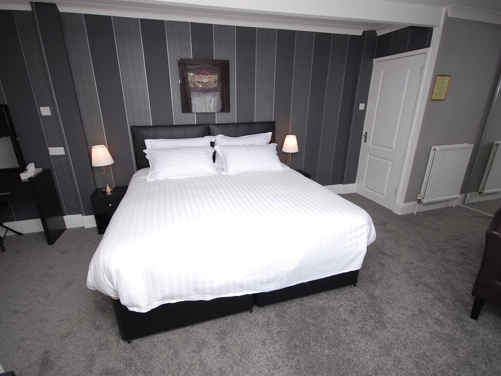 Double or Twin Room photo 2
