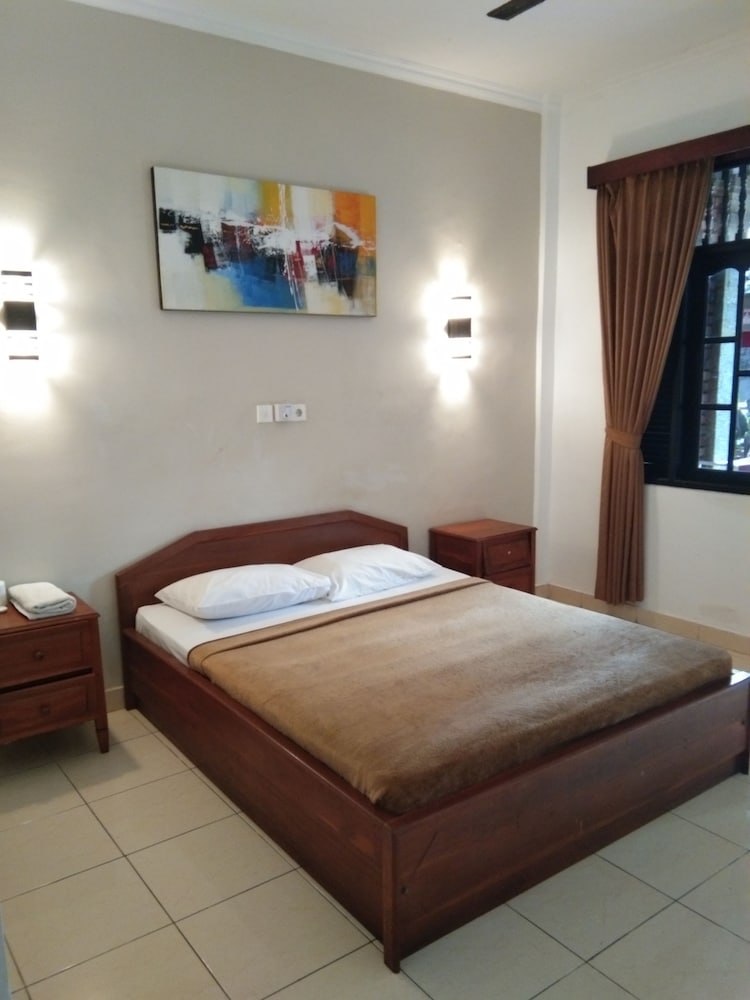 Standard Double Room (Without Ac)