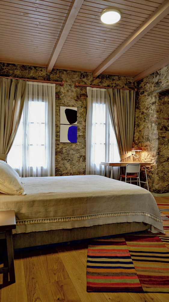 Deluxe Double Room, 1 Double Bed - Photo 12
