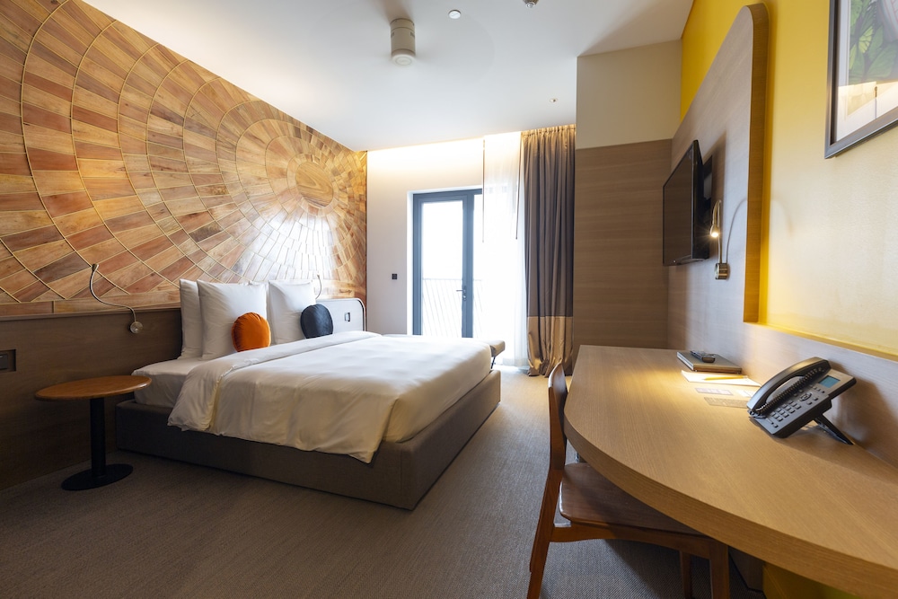 Double Room, Balcony, River View photo 1