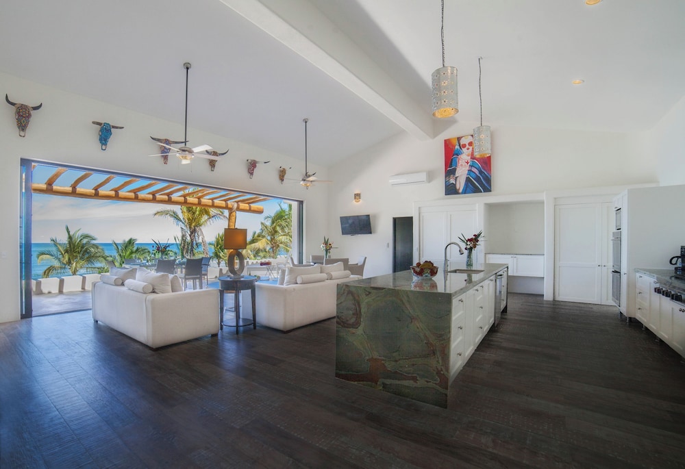 Penthouse, 2 Bedrooms, Sea View