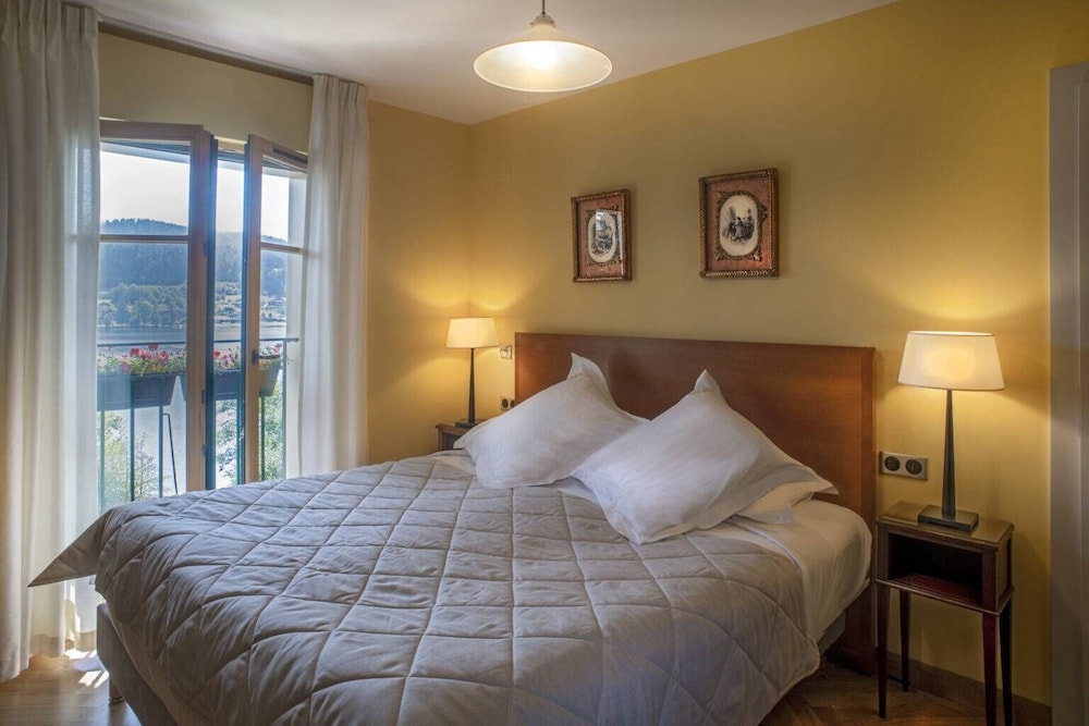 Luxury Double Room, Lake View photo 2
