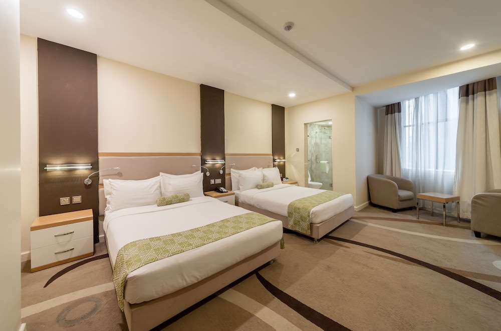 Superior Room, Multiple Beds photo 1