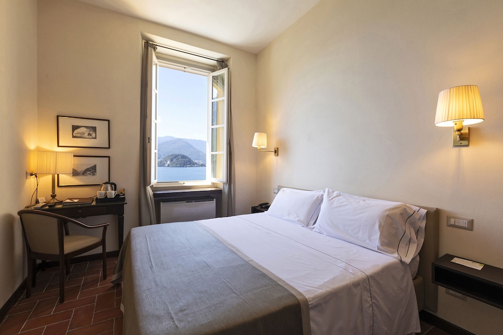 Deluxe Double Room, Lake View - Photo 21
