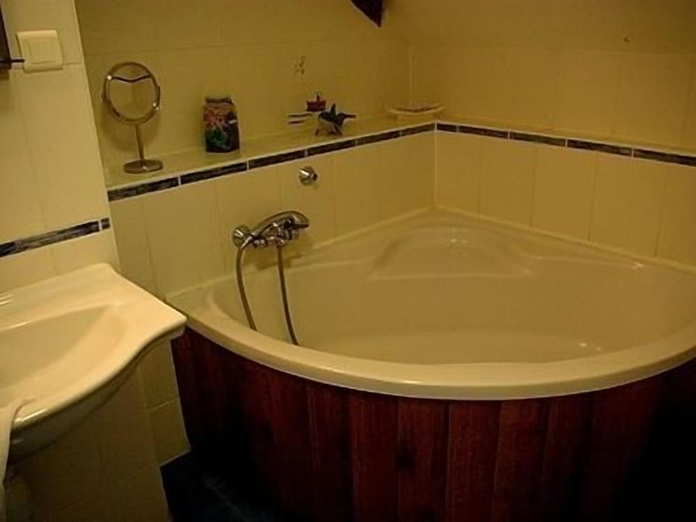 Comfort Double Room - Photo 7