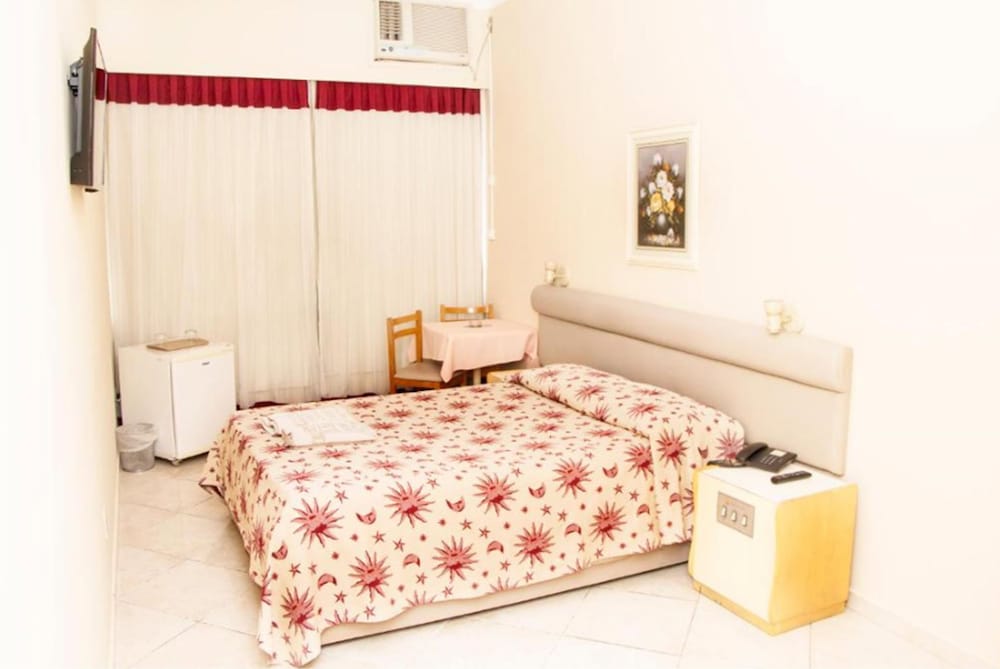 Standard Double Room - Photo 1