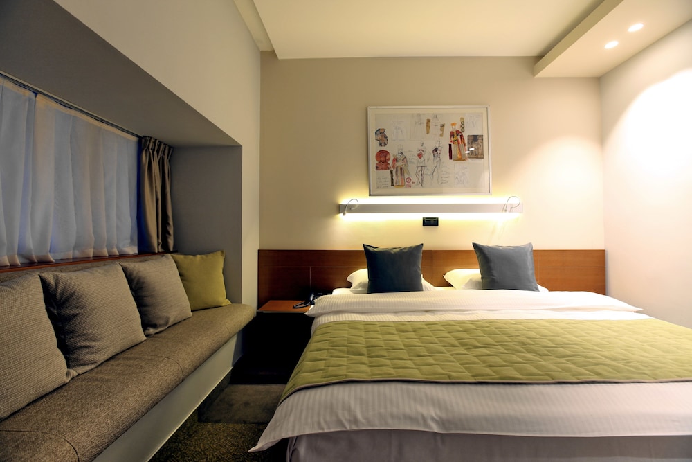 Room - Photo 7