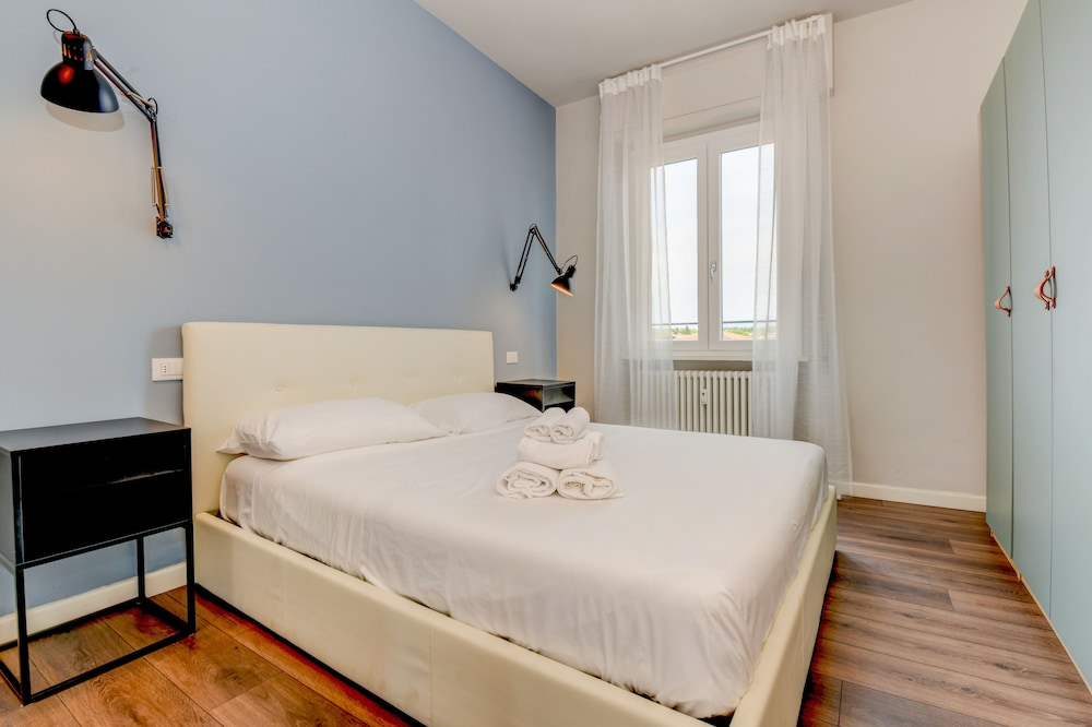 Deluxe Penthouse, 2 Bedrooms, 2 Bathrooms