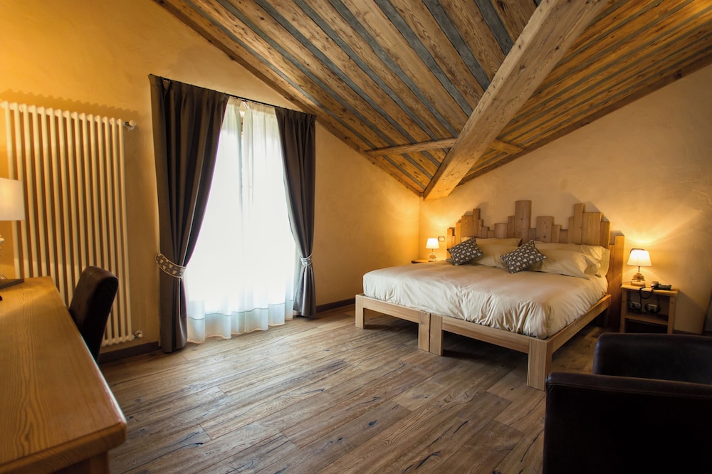 Comfort Double or Twin Room