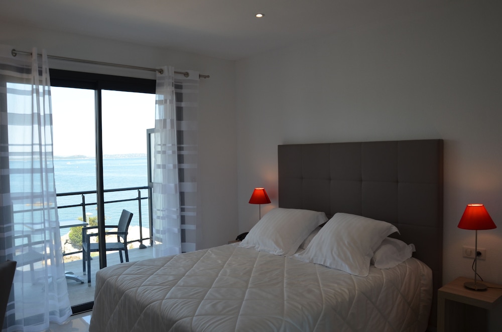 Quadruple Room, Terrace, Sea View