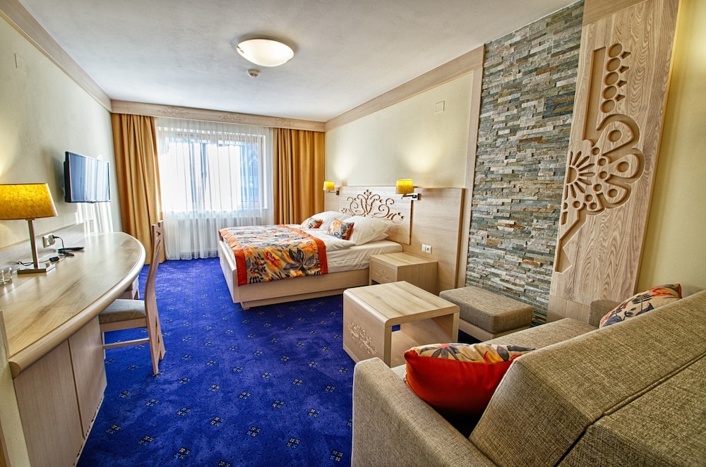 Luxury Double or Twin Room, 1 King Bed with Sofa bed photo 1