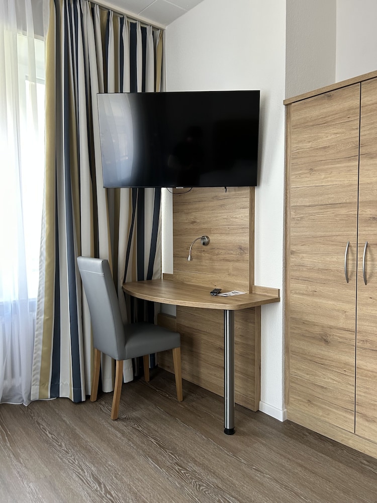 Superior Double Room, Accessible, Ensuite photo 2