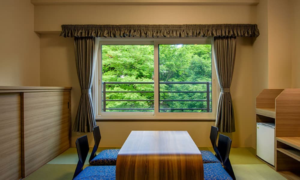 Japanese-Western Style Room, Non Smoking, 2 Single and 2 Futon - Photo 4