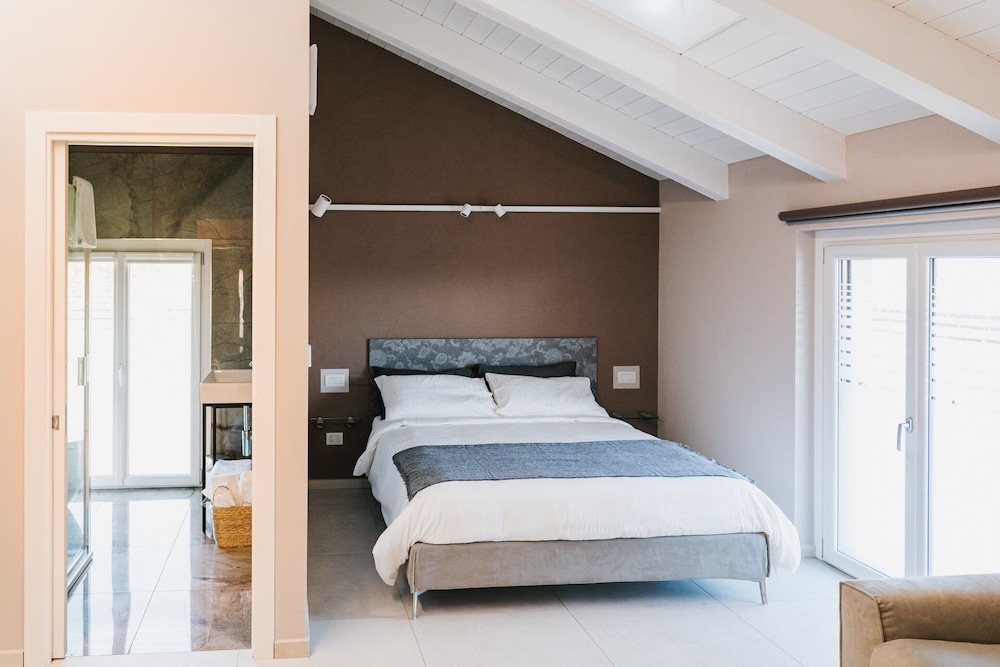 Superior Room (CAMERA CASTELLO)
