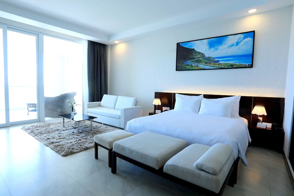 Ocean View Signature Deluxe photo 1