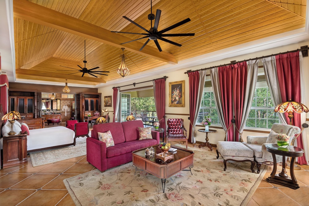 Superior Suite, 1 King Bed, Mountain View (Grand Hill View Suite) - Photo 1