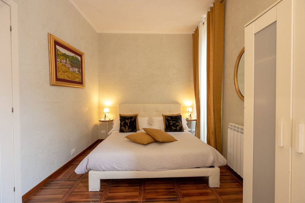 Basic Double Room photo 3