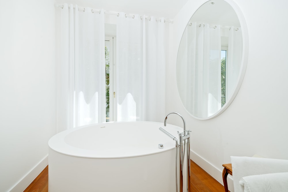 Suite, Hot Tub, Sea View (Vesuvio) - Photo 5