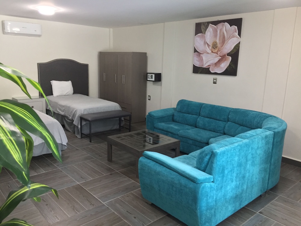 Junior Studio Suite photo 1