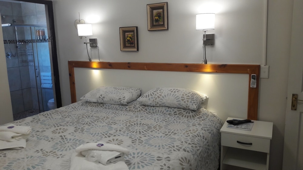 Standard Double Room (Standard Double Room 3) photo 1