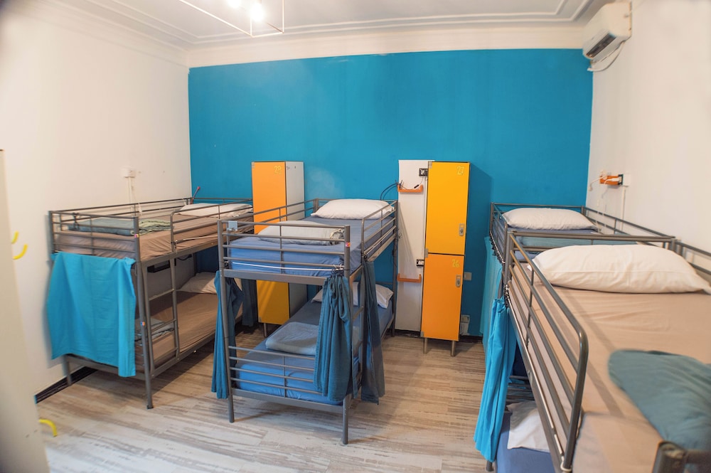 Basic Shared Dormitory, Multiple Beds photo 1
