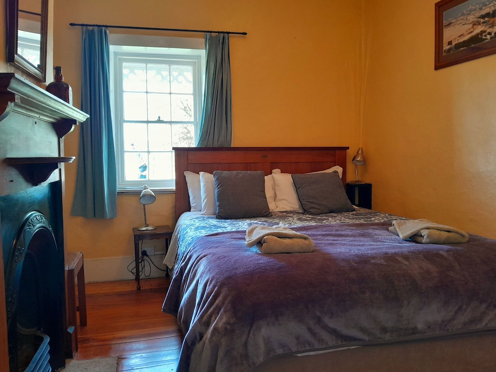 Lodge Queen Room photo 2