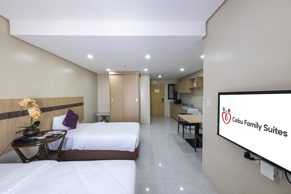 Deluxe Room - Photo 5