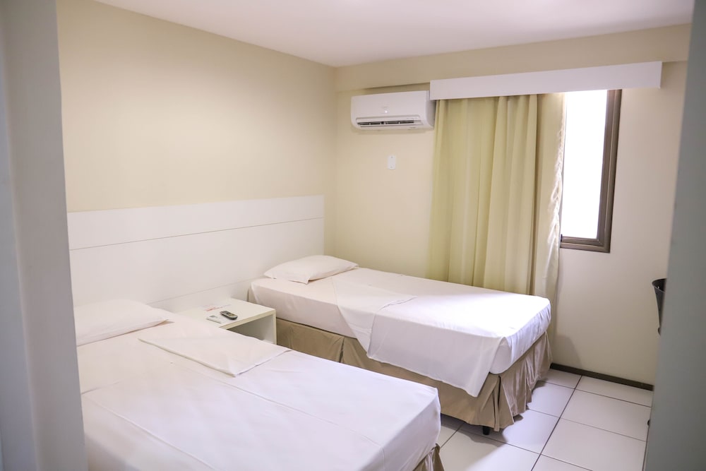 Standard Twin Room, 2 Twin Beds, City View photo 1