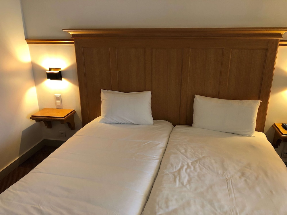 Standard Room, 2 Twin Beds - Photo 4
