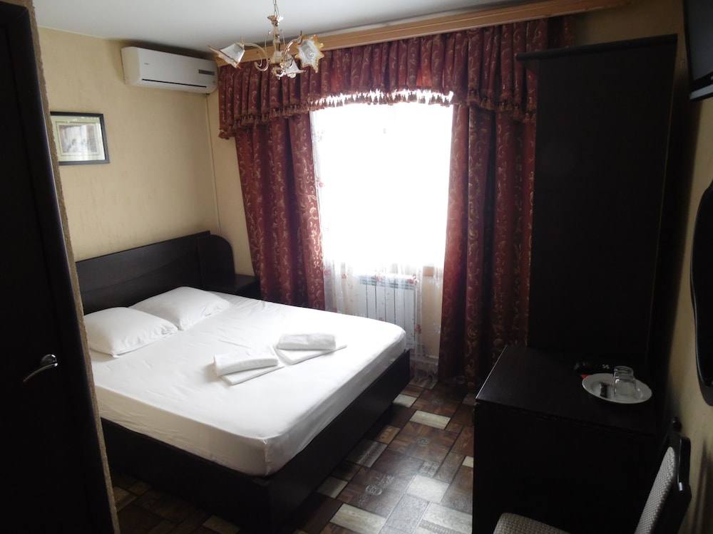 Family Double Or Twin Room photo 2