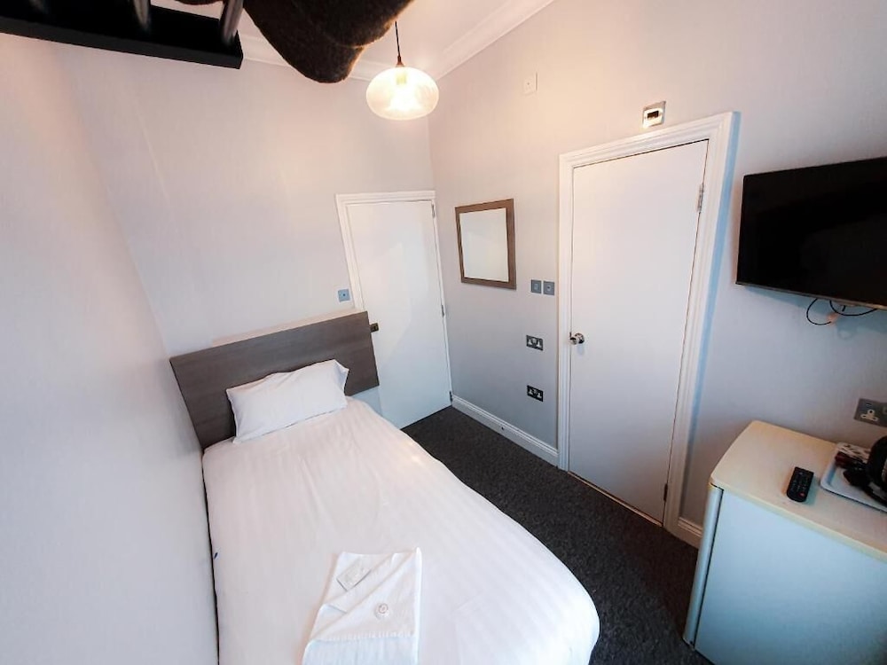 Standard Single Room photo 2