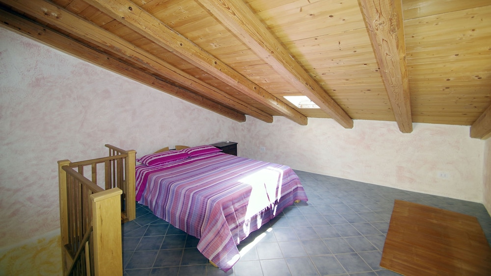House (I Vuda) photo 3