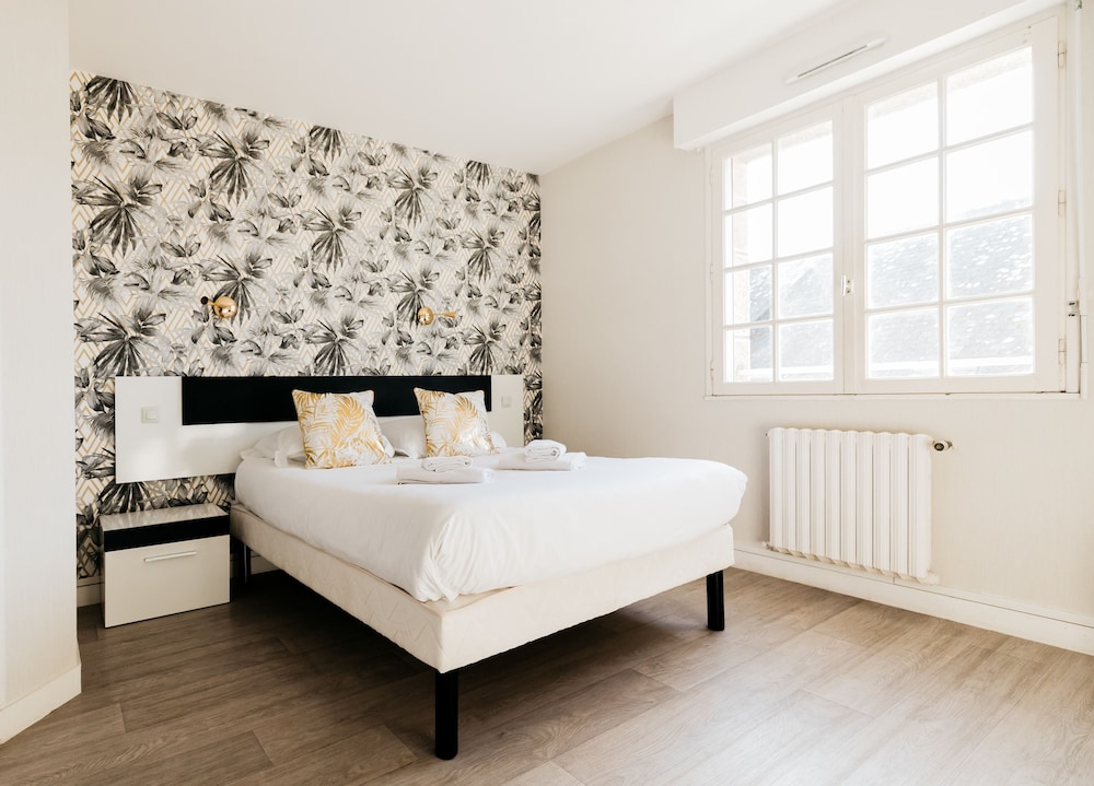Double or Twin Room photo 2