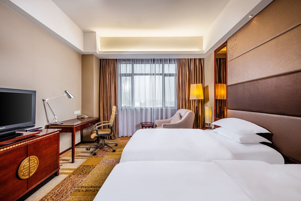 Standard Room, 2 Twin Beds - Photo 2