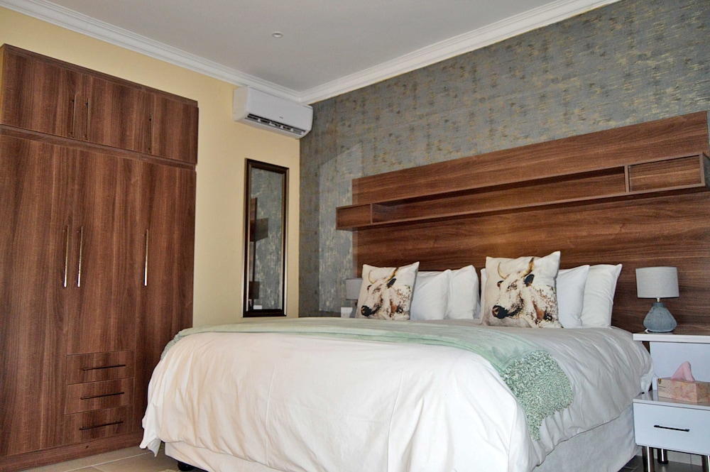 Luxury Room - Photo 1