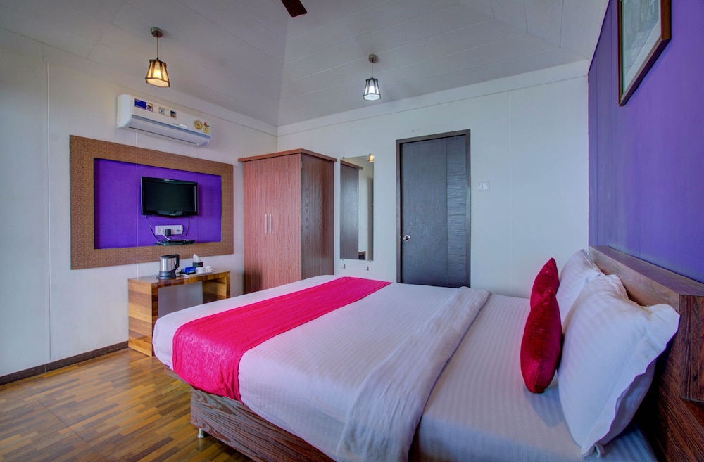 Deluxe A/C Room photo 1