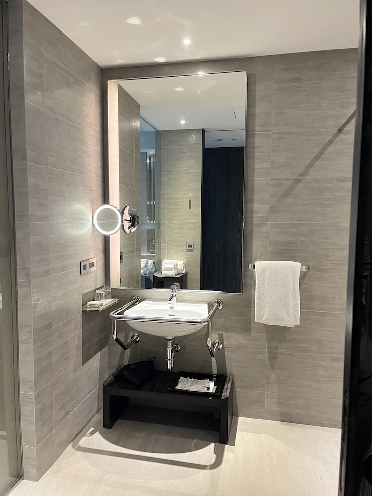 Room, 1 King Bed, Accessible