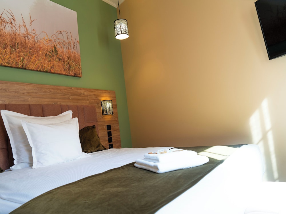 Comfort Suite, Non Smoking, Private Bathroom