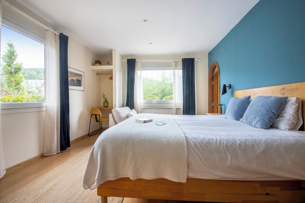 Economy Quadruple Room, Garden View