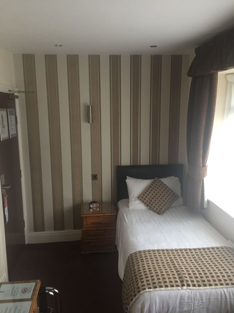 Comfort Room, 1 Twin Bed, Non Smoking - Photo 8