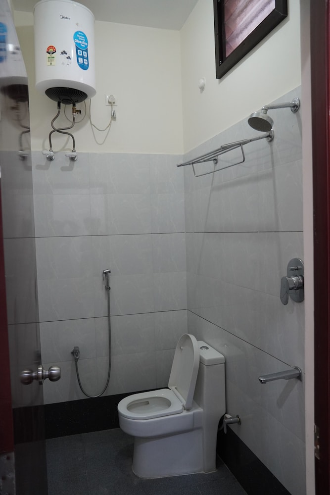 Standard Room photo 2