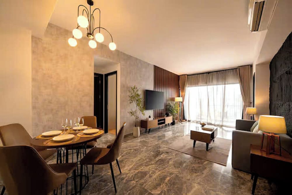 Grand Suite, 1 Bedroom, Club Lounge Access, City View photo 1