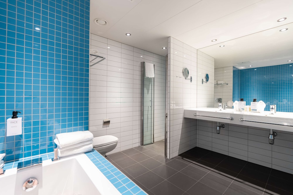 Suite (Master) photo 2