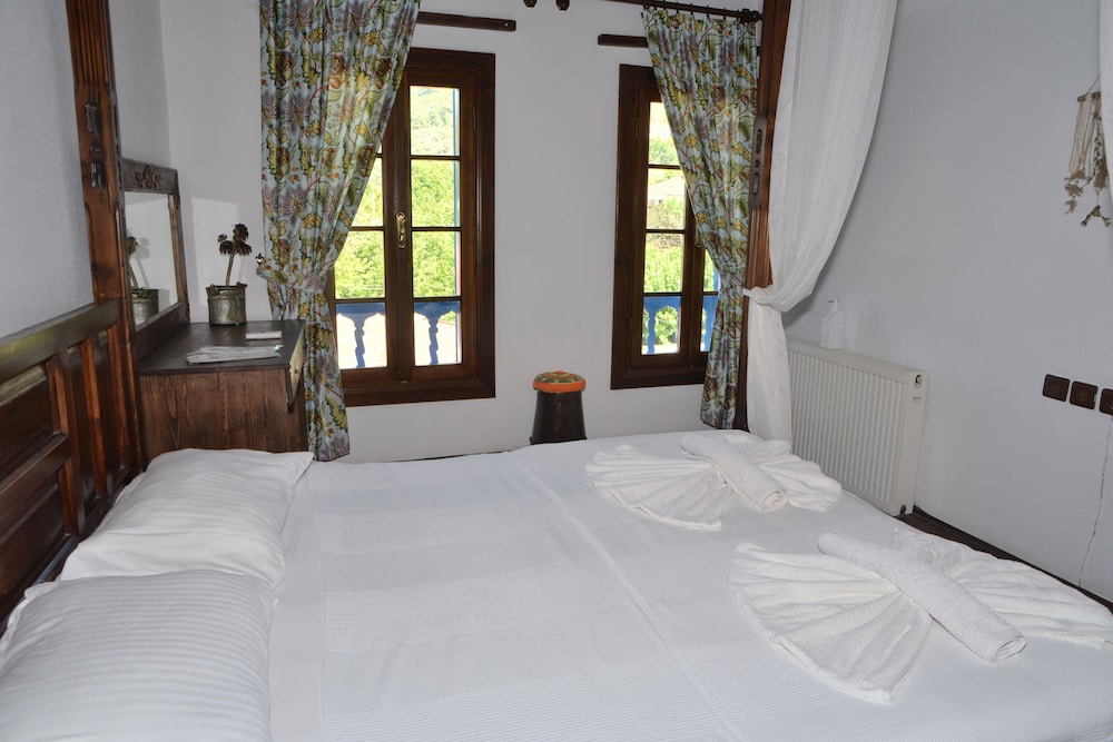 Traditional Double Room photo 1