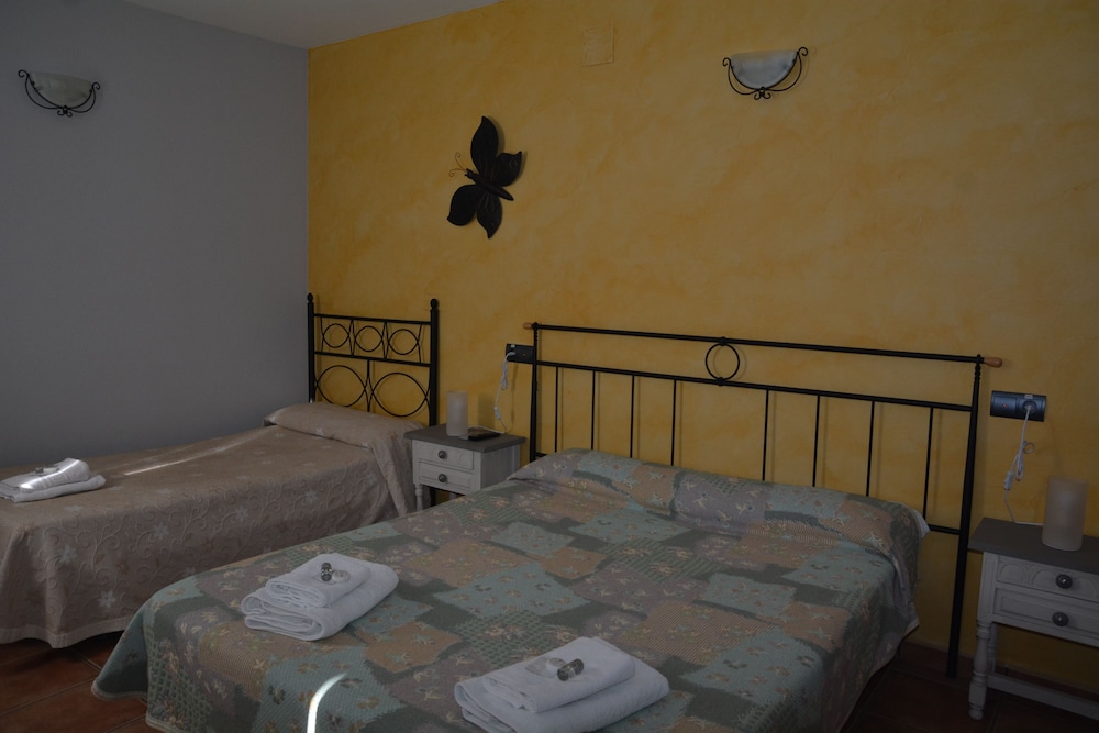 Habitación Triple, Vista a la Montaña